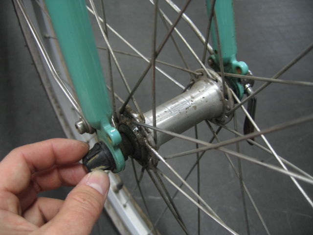 自転車 前輪 交換 自転車 前輪 交換
