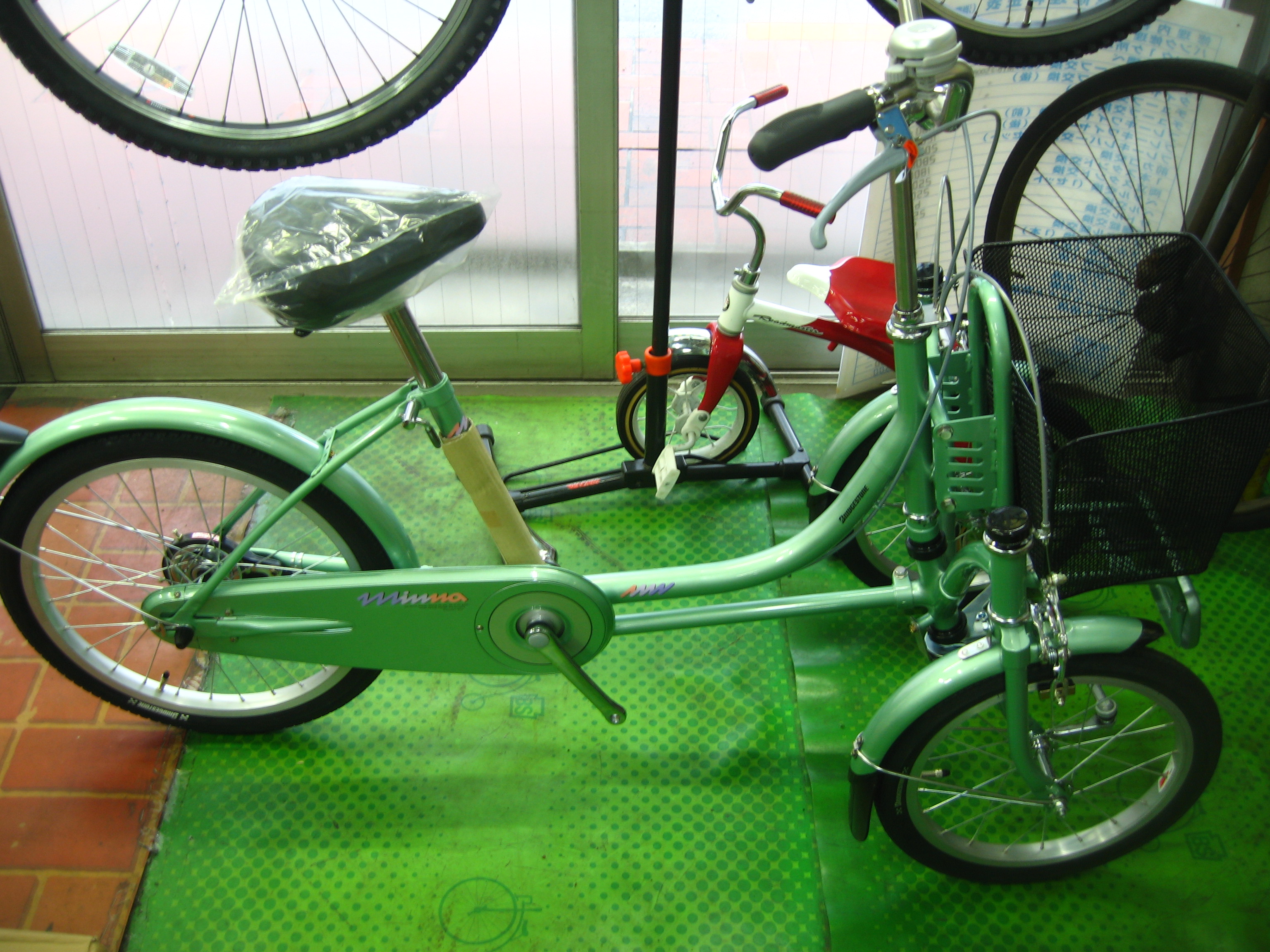 三輪自転車カインズ青梅店