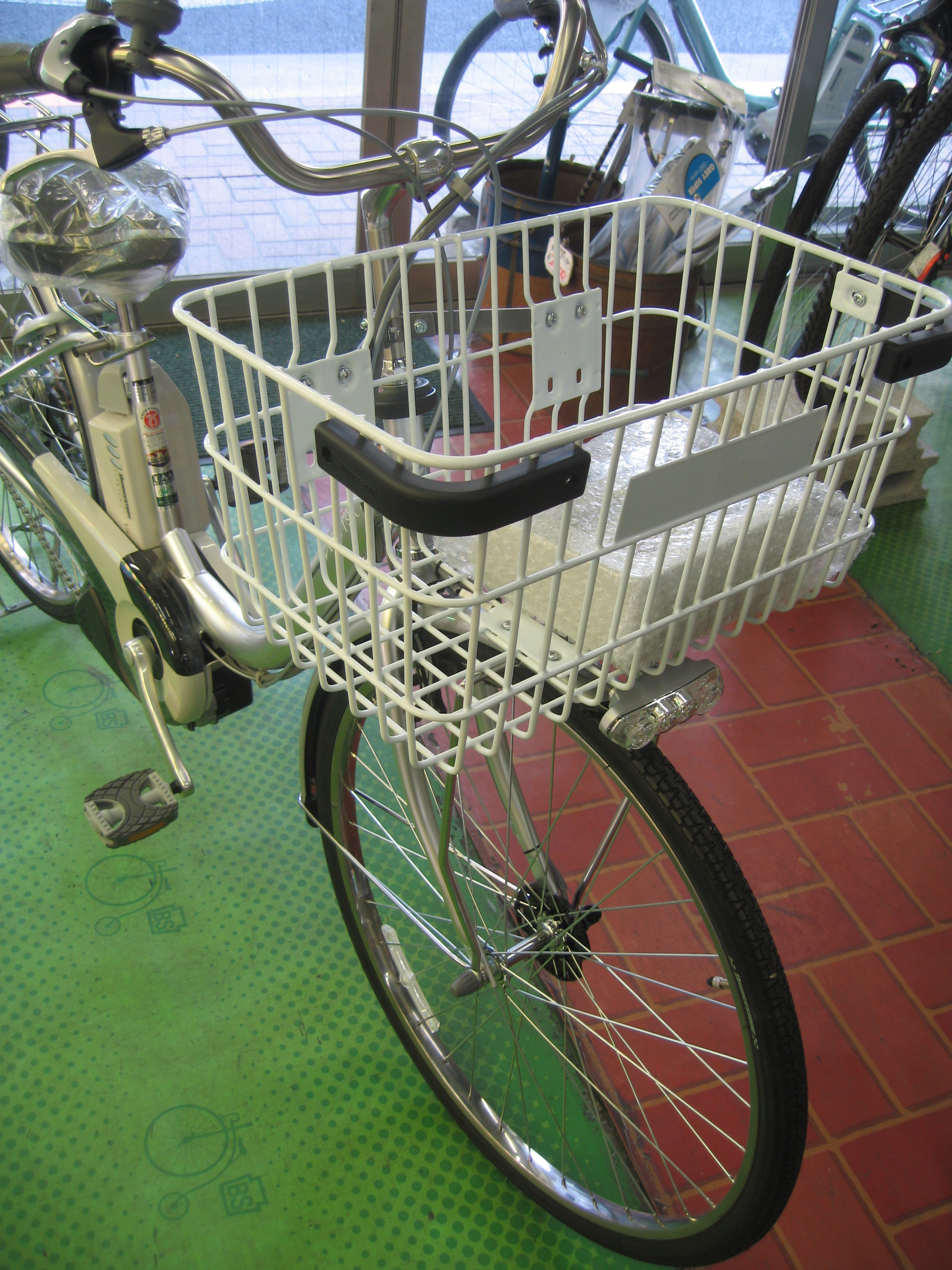 電動アシスト自転車 : レトロな街 青梅にある 青柳自転車店のブログ