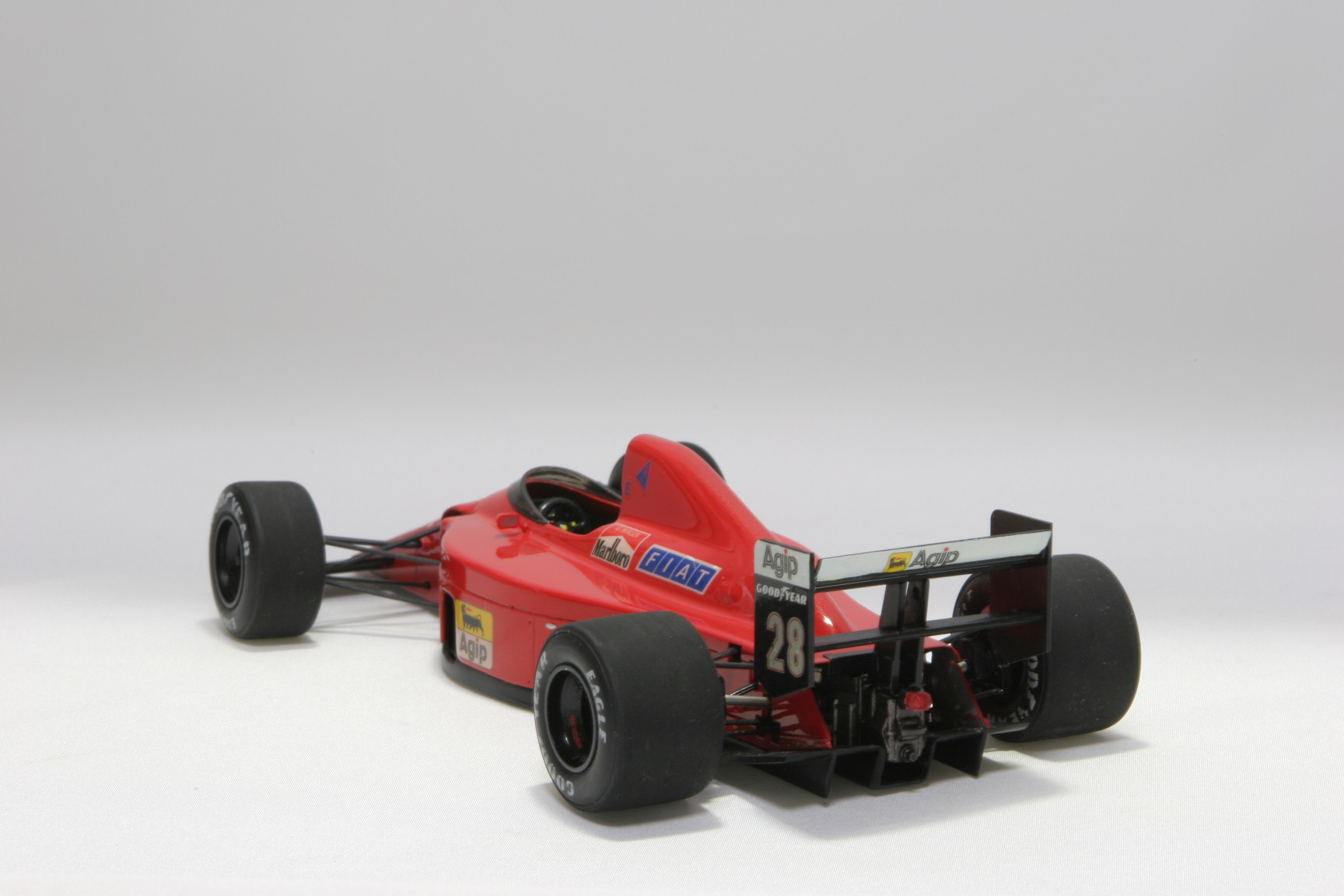 ハセガワ1/24 フェラーリF189ハイインダクション : オミッタ~ズ.jp ハセガワ1/24 フェラーリF189ハイインダクション : オミッタ~ズ.jp