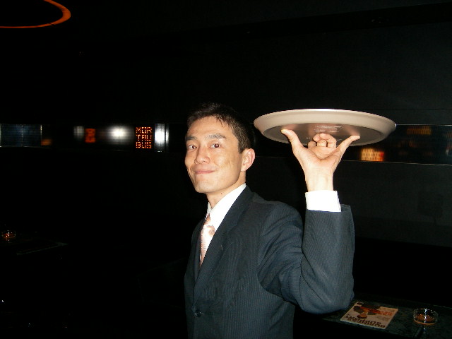 キャバクラで働いていたときの写真の再現 キャバクラで働いてた経歴 お水の世界の裏方を見てね