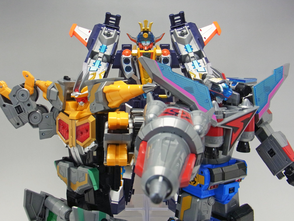 巨神战击队2 星能変形 豪华版天星战击王 （DX宇宙創撃王） レビュー