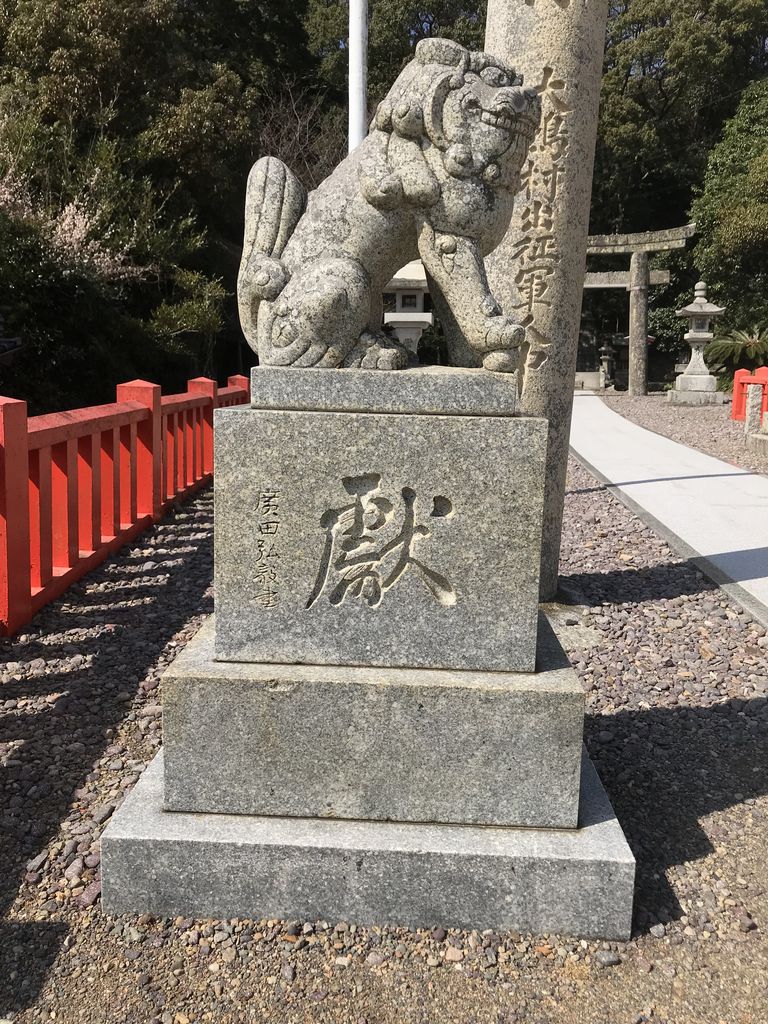 自転車を引いて歩く 堤防