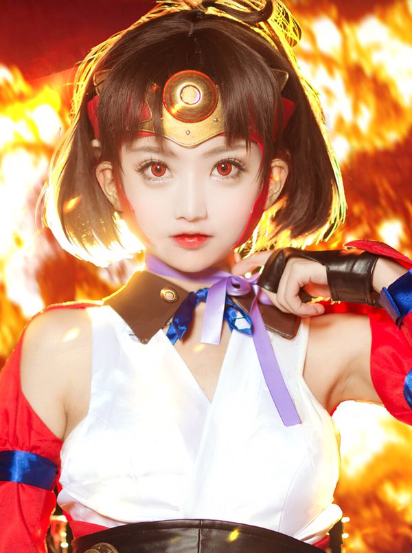 おもろー大草原 画像 中国人コスプレイヤーの無名ちゃんがいろいろすごいｗｗｗｗｗ