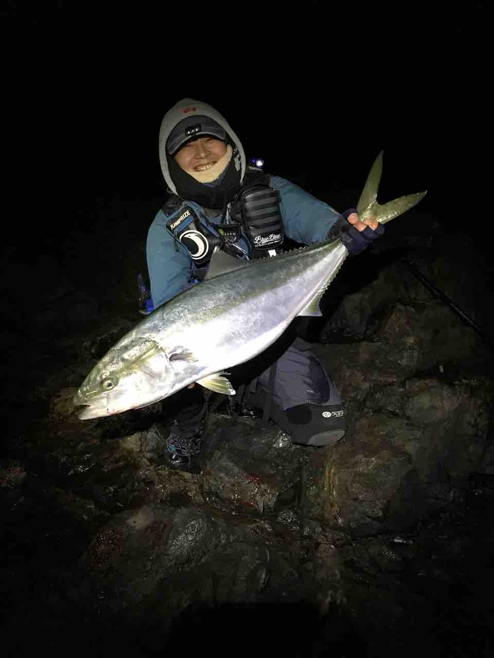 日本海 寒鰤釣行 Strange Akita Seabass Fishing Club Strange 3rd Season 日本海 寒鰤釣行 Strange Akita Seabass Fishing Club Strange 3rd Season