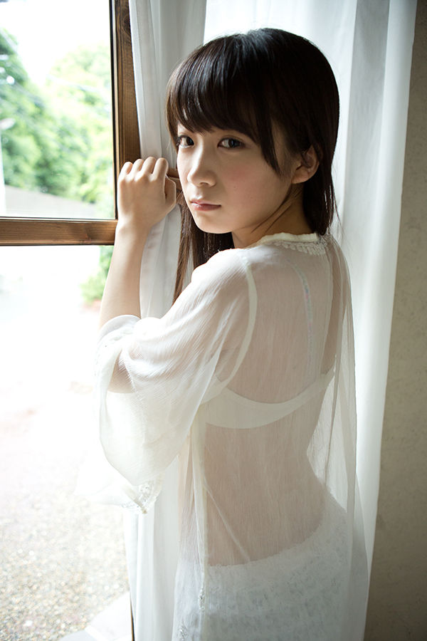 秋元真夏エロ画像no title