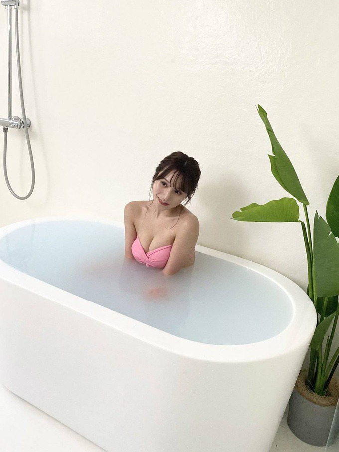 左伴彩佳エロ画像FIgMPOraAAcpZwK(1)
