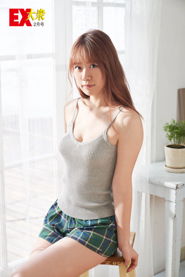 服部有菜エロ画像LL_img_202931_3