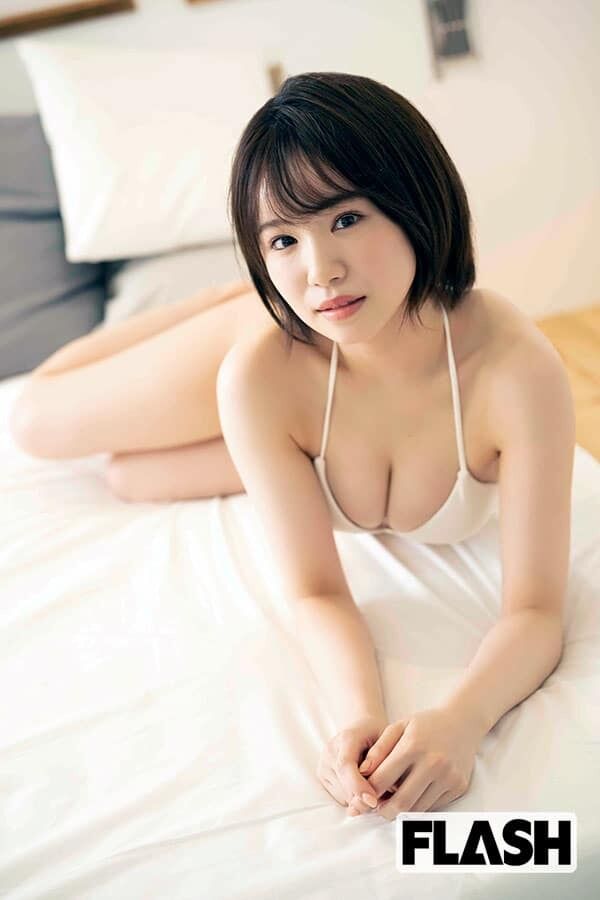 水田詩織エロ画像