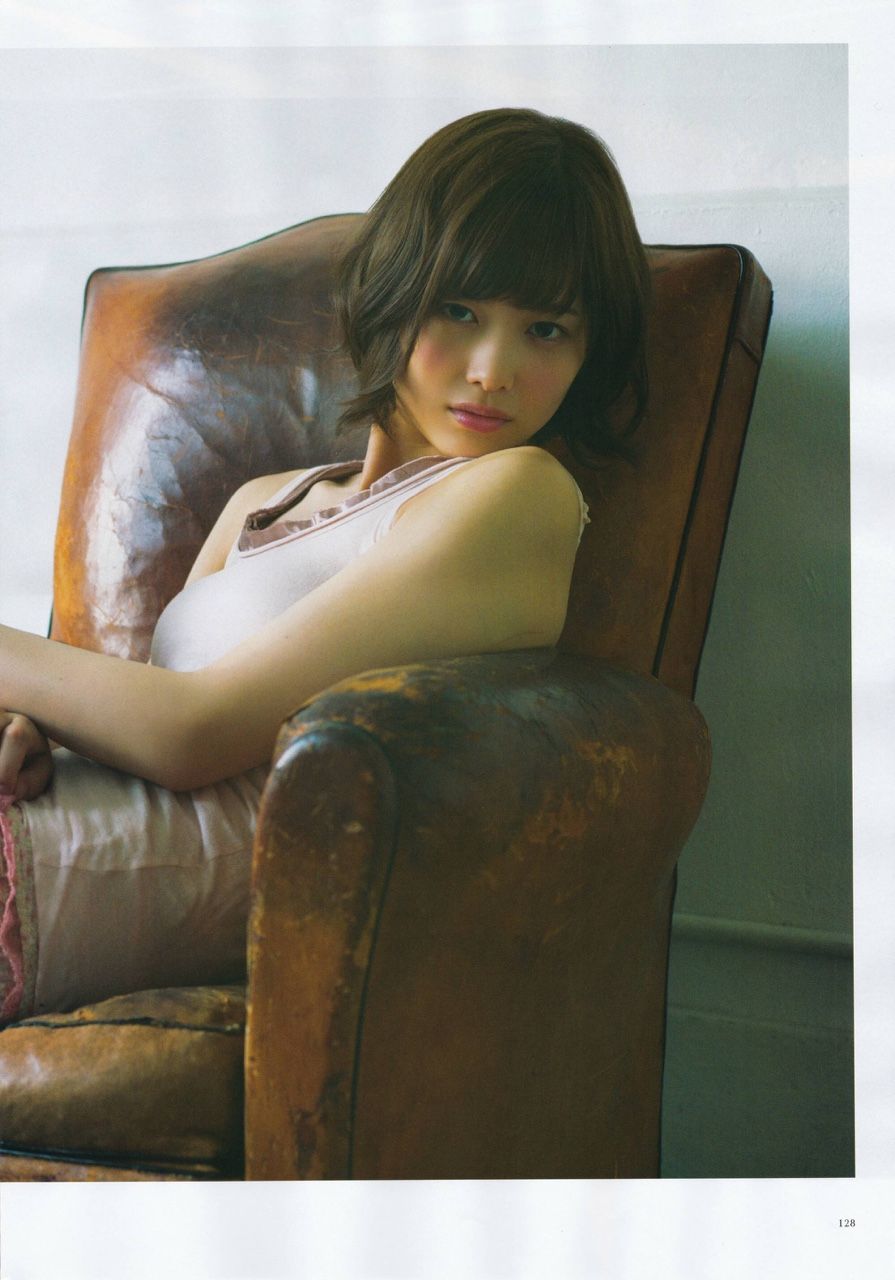 渡邉理佐エロ画像tumblr_o8tg2yurTJ1vwza5wo3_1280