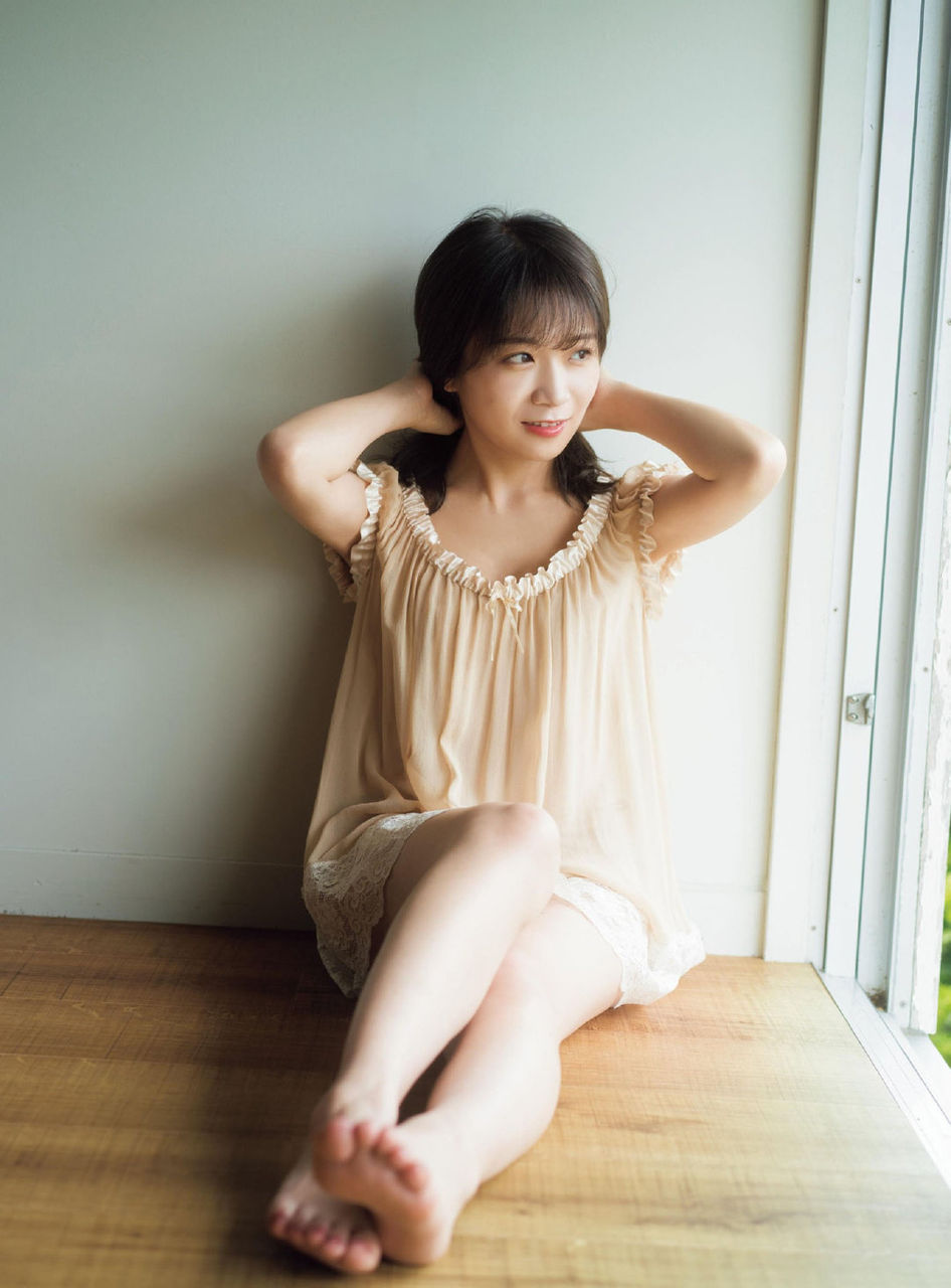 秋元真夏エロ画像tumblr_ptt052PfCb1w3ota5o3_1280