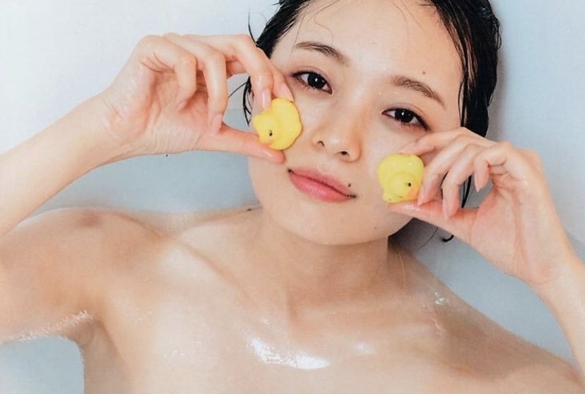 梅澤美波エロ画像