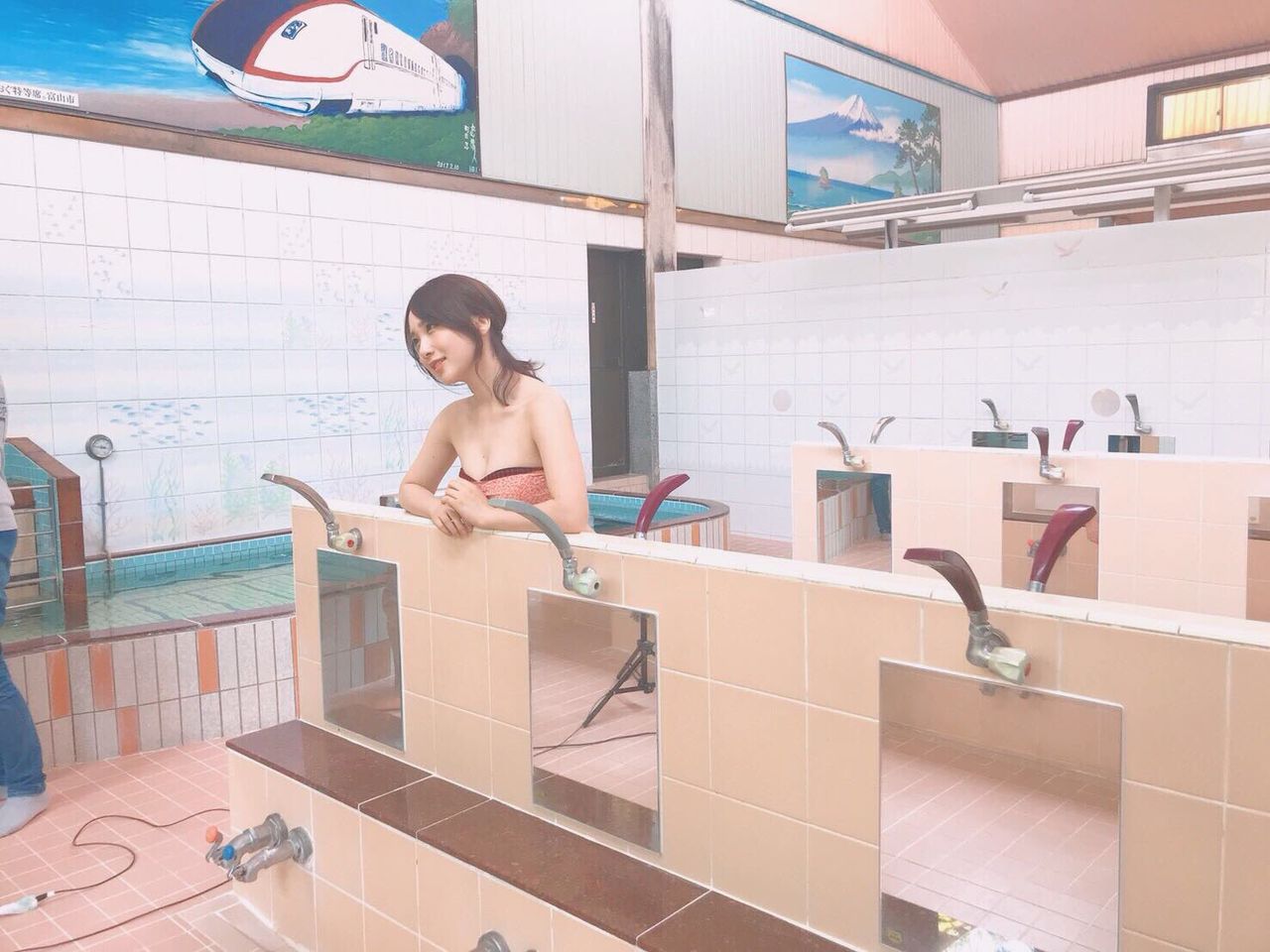 高橋朱里エロ画像타카하시쥬리야사DgGmiHtVMAEteve.jpg large