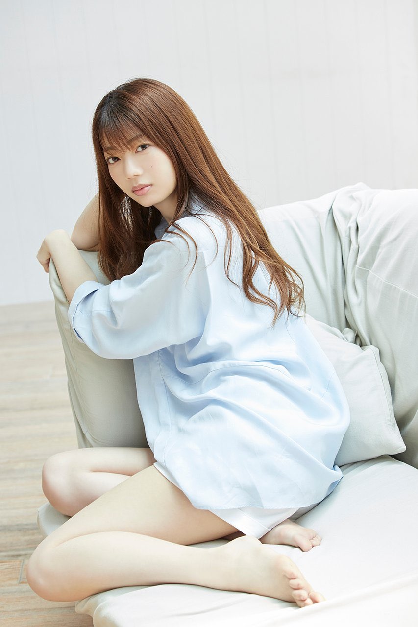 高本彩花エロ画像