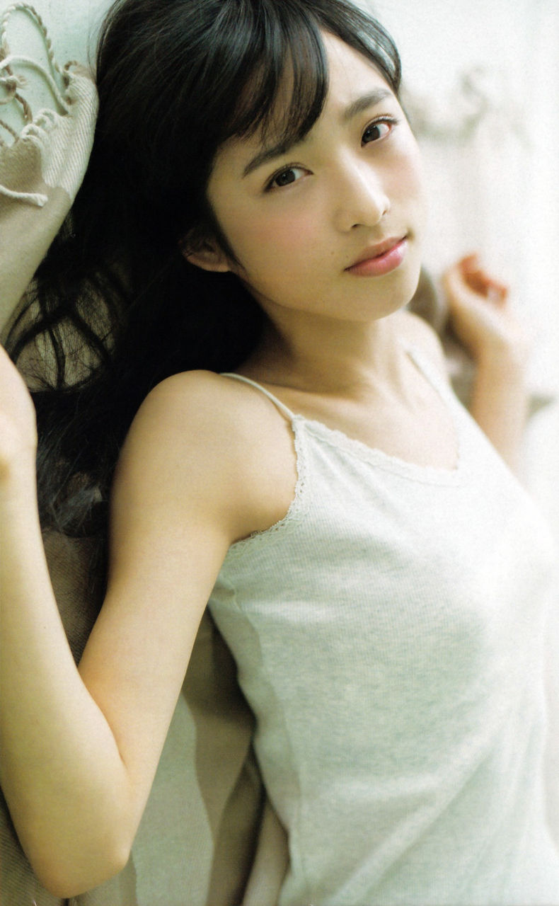 小栗有以エロ画像png