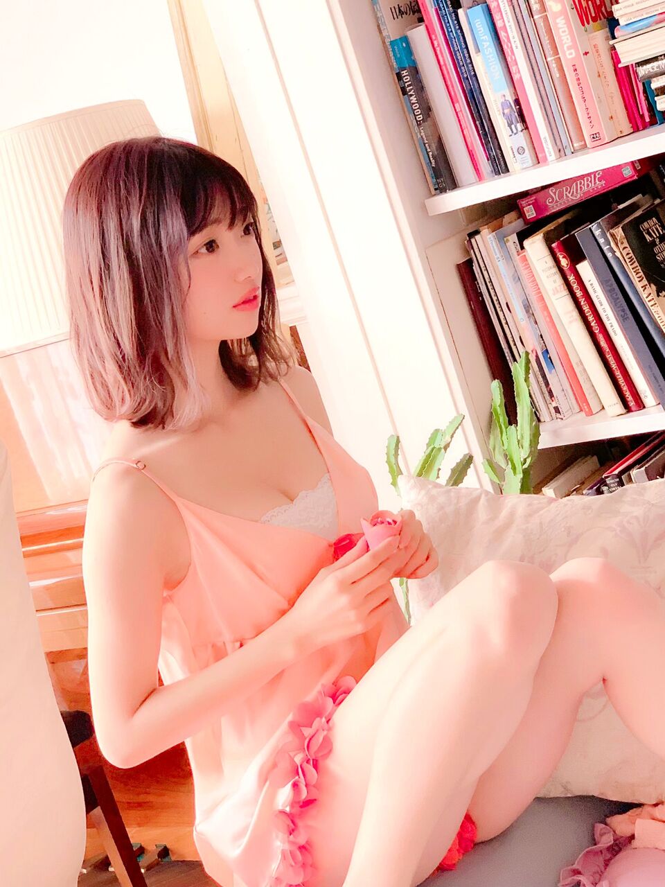 中井りかエロ画像EMkHYgBVAAEV-TR.jpg large