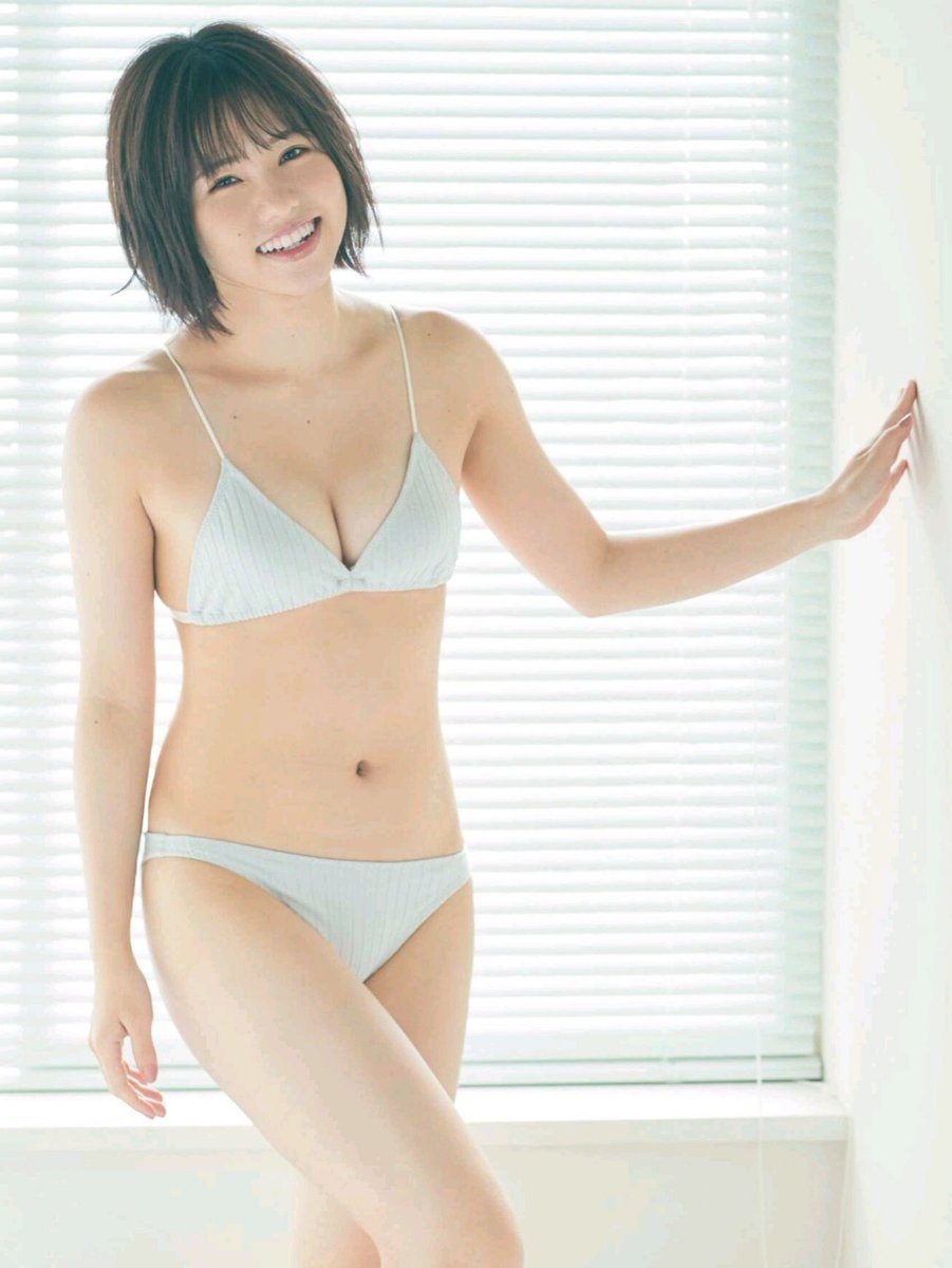 佐藤佳穂エロ画像EBCh3fBU8AEjSHW