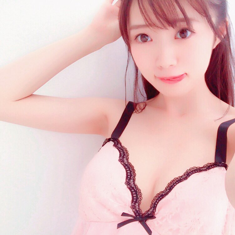 中井りかエロ画像32157539_1976039339074952_164766894073577472_n