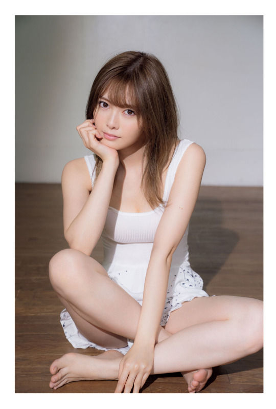 白石麻衣エロ画像tumblr_inline_pk2idqLjdO1udhmku_540