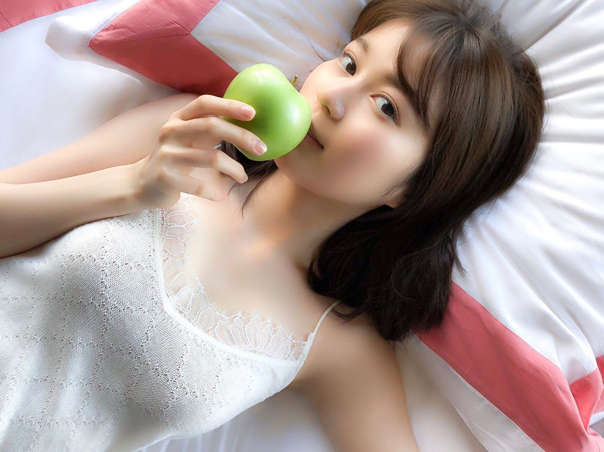 生田絵梨花エロ画像tumblr_pla77sAxZp1w3ota5o1_1280