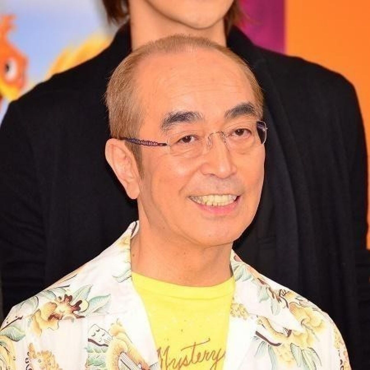 二代目 アイーン ポーズに声はなかった 志村けんさんが指名した二代目バカ殿は おもしろがり速報 二代目 アイーン ポーズに声はなかった 志村けんさんが指名した二代目バカ殿は おもしろがり速報