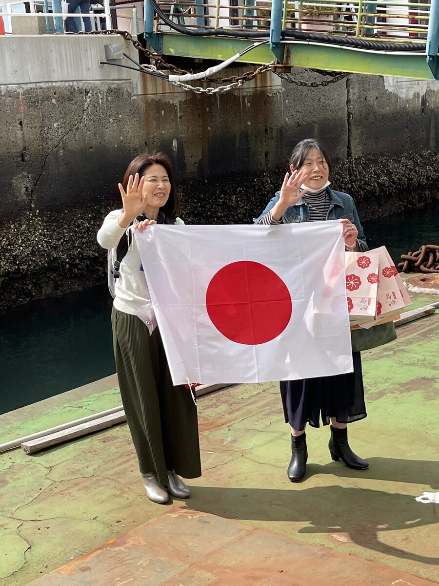 五島列島 野崎島の王位石 23 小値賀島から佐世保へ 火 ホ と ニワ と鍋釜 五島列島 野崎島の王位石 23 小値賀島から佐世保へ 火 ホ と ニワ と鍋釜