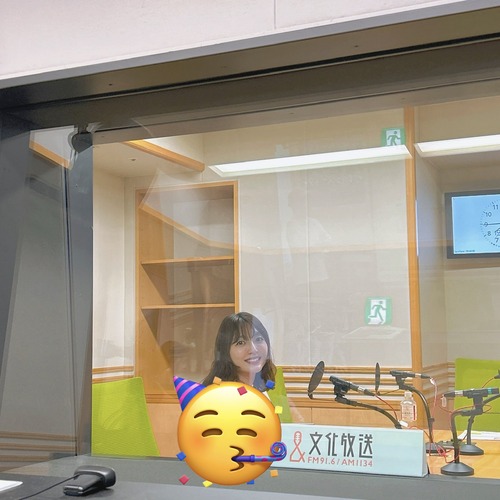 【画像】大人気女性声優、大胆な背中を披露するｗｗｗｗ
