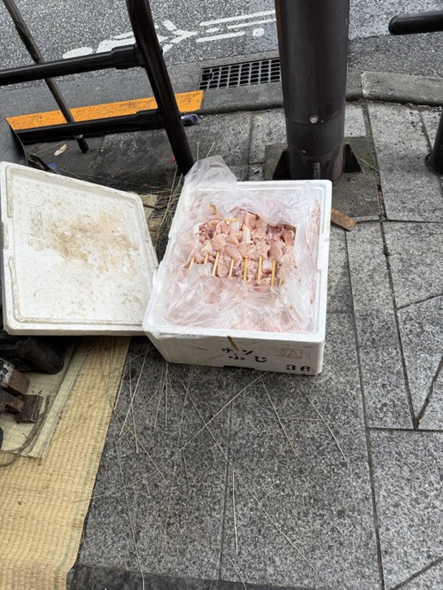 【悲報】祭りの屋台、衛生管理が終わっていたｗｗｗｗｗ
