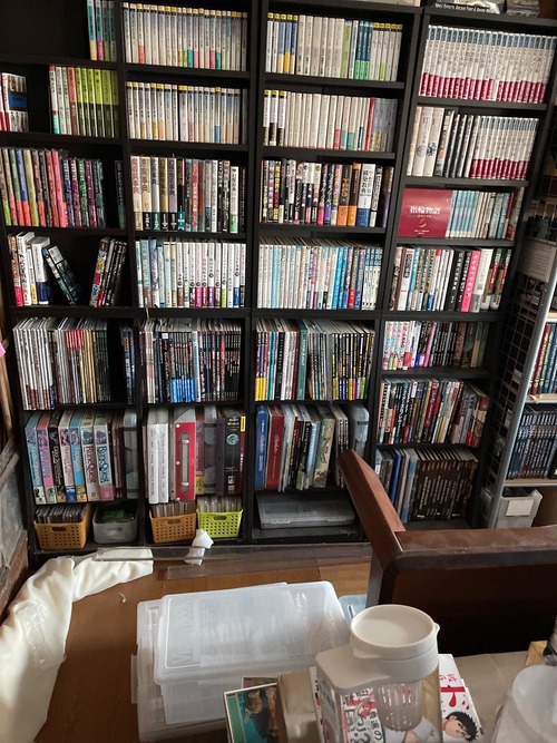 【画像】女子「男の子を部屋に入れたら見た瞬間に帰っちゃいました(ﾊﾟｼｬｯ」