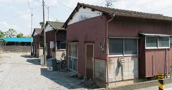 画像 こういう ゲームにありそうなボロ家 に住んでる奴の正体ｗ ネット 中みたいな 意外と快適かも 画族