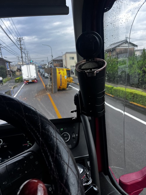 【画像】コマツの重機、路上に置き忘れられるｗｗｗｗ