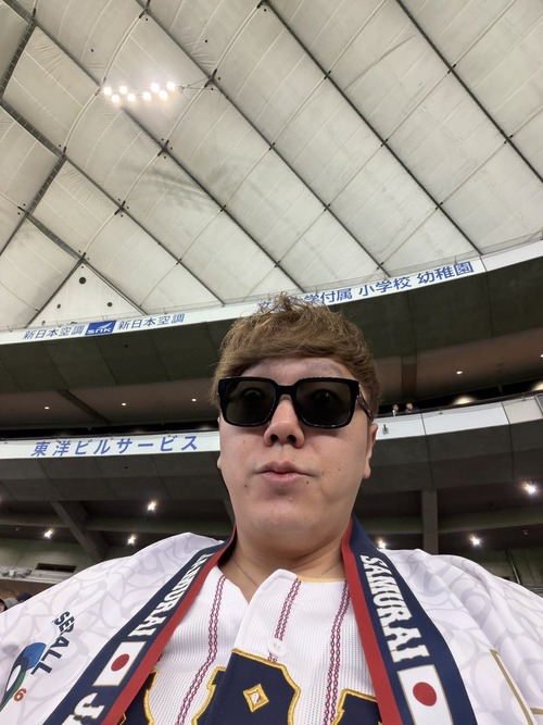 【画像】YouTubeの王「ヒカキン」、WBC日韓戦を観戦ｗｗｗｗ