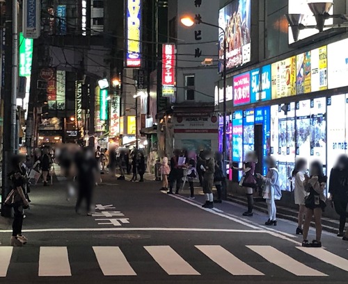 【画像】夜の秋葉原、天国だったｗｗｗｗ
