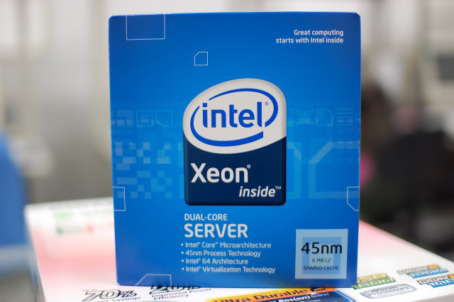 IntelXeon E3110 3GHz 6M FSB1333