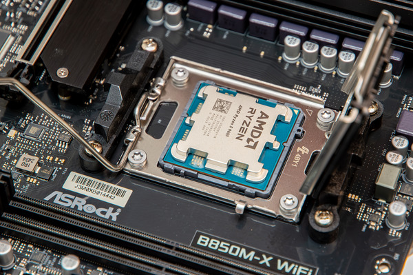 ONE_6456-¶¯²½-NR