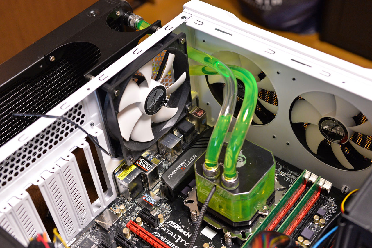 華麗 PC冷水タンク PCコンピューター用水冷リザーバー液体水冷却Ra ...