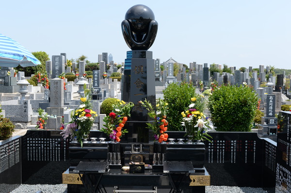 八事霊園安楽寺永代供養墓