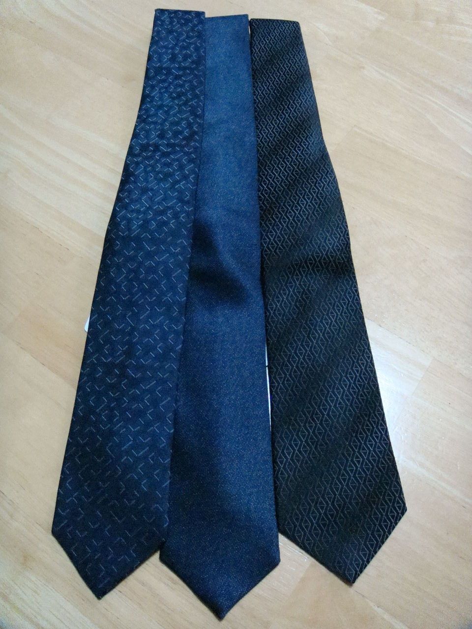 カルバンクライン ネクタイ ストレス解消一点集中突破の日々