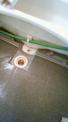 201004281037000