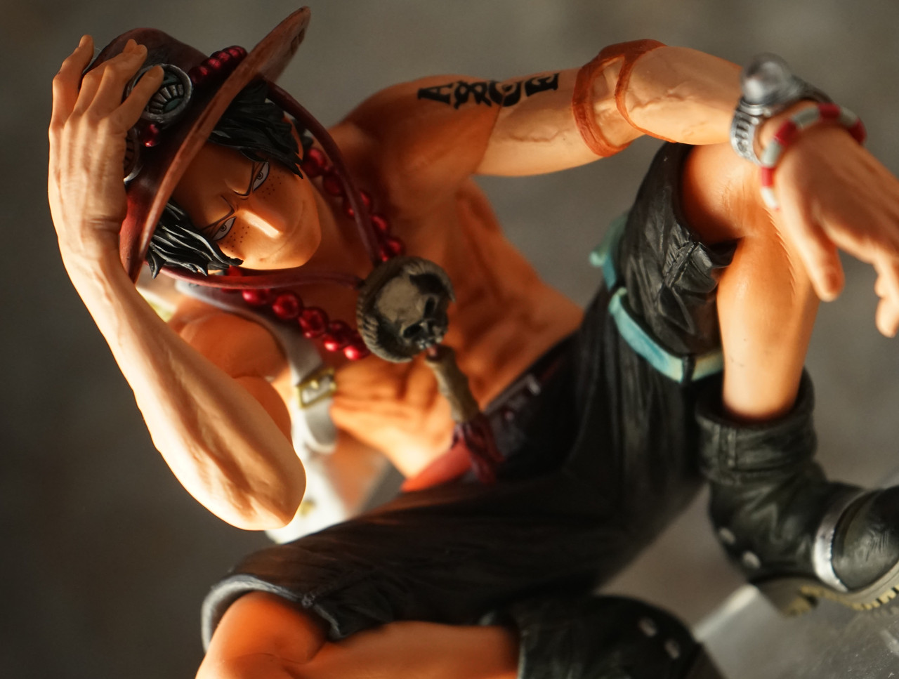 画像レビュー King Of Artist The Portgas D Ace ワンピースフィギュア Pop 予約 新作速報