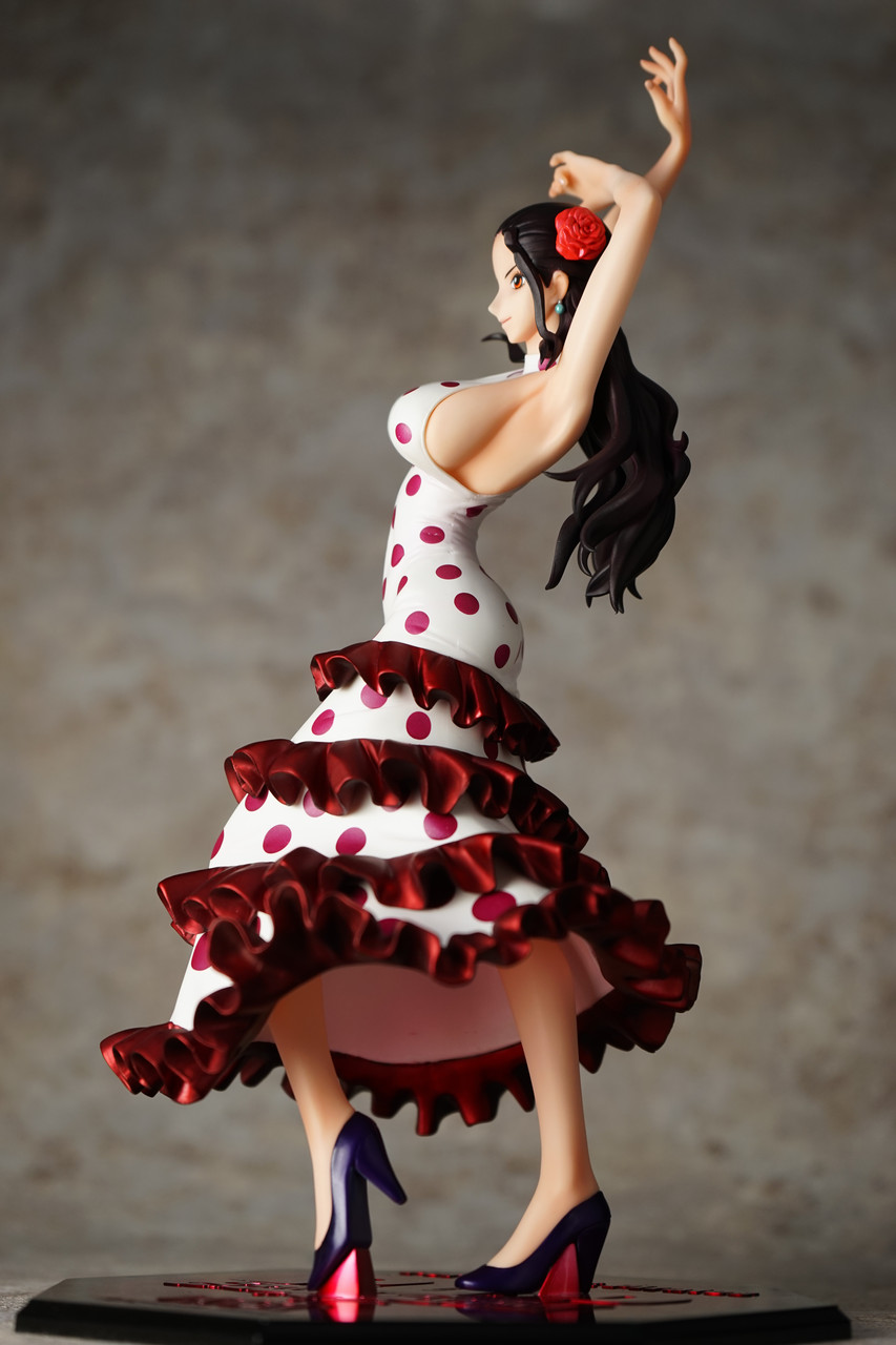 新品NEW メガハウス ワンピース ヴァイオレット POP お得高評価