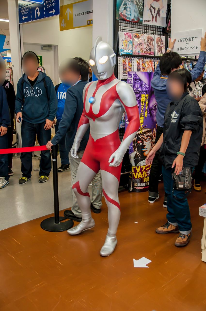 声優 潘めぐみさん号泣 人気コミック Ultraman ウルトラマン 最新刊発売記念イベントがラジオ会館で開催 １up情報局