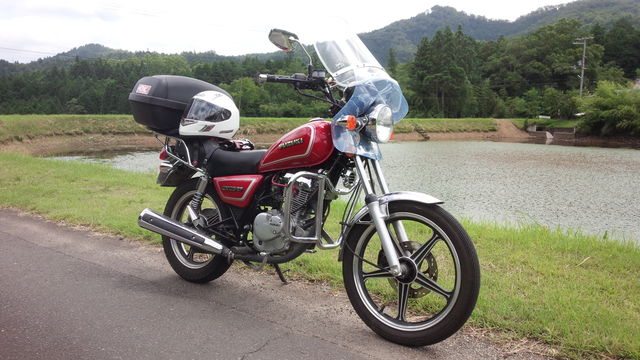 スズキ GN125－2F 燃費とオイル交換、バッテリー液補充 : GN