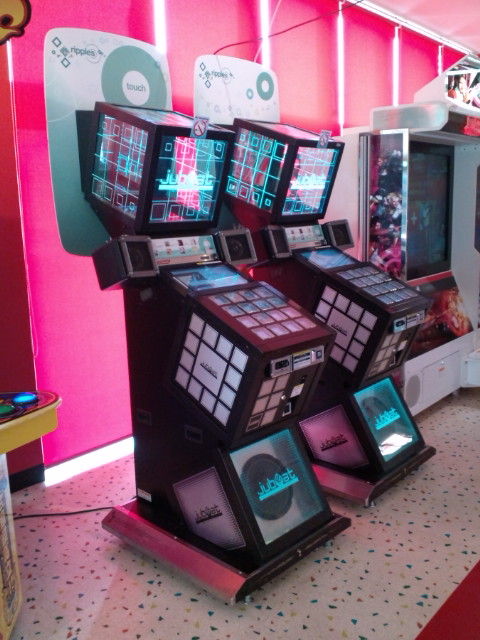筐体