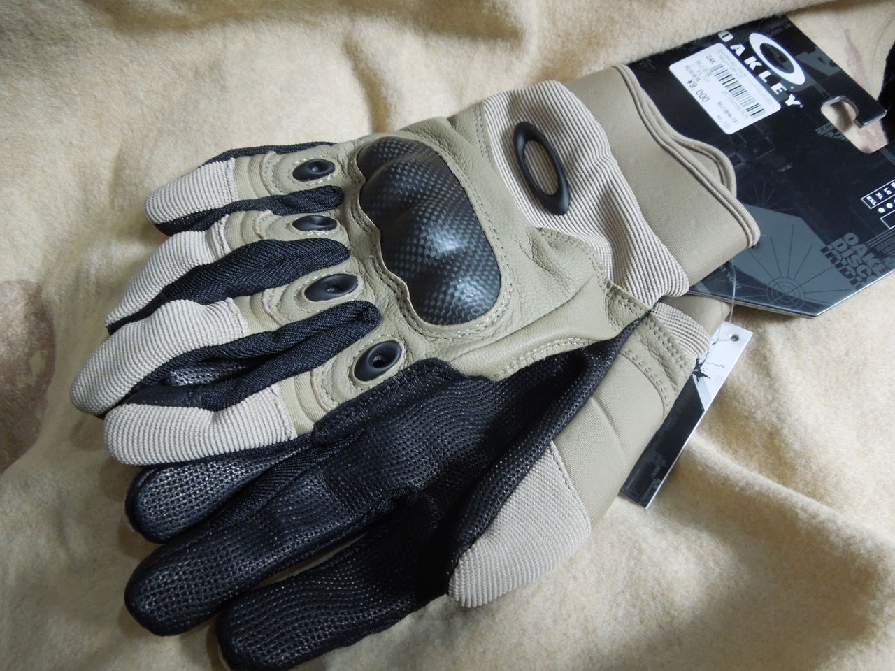 Oakley タクティカルグローブ ファクトリーパイロット（S）カーキ