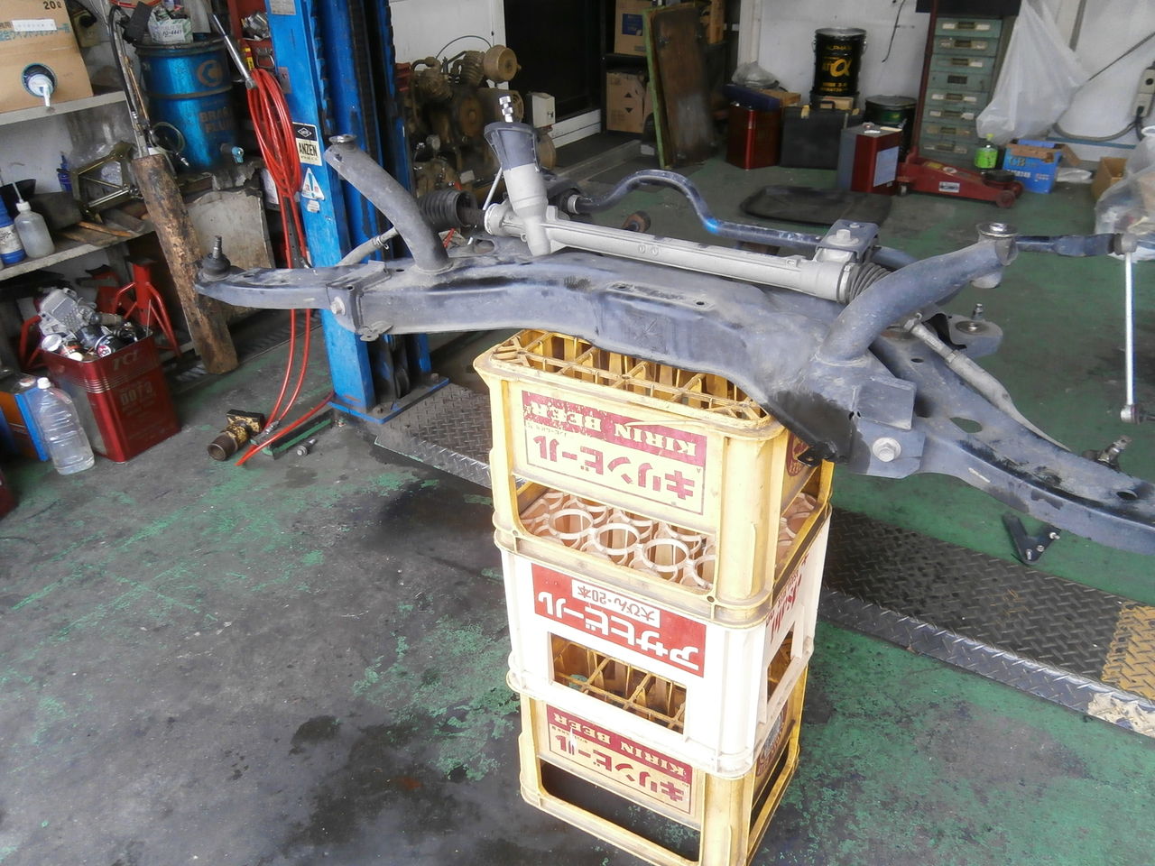 ステアリングがガタガタです スイフトスポーツ 埼玉 越谷 オートアクセル スタッフblog ステアリングがガタガタです スイフトスポーツ 埼玉 越谷 オートアクセル スタッフblog