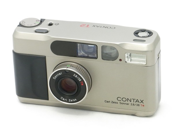contax_t2_with_data_back_a