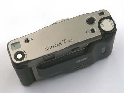 contax_tvs_with_databack_03