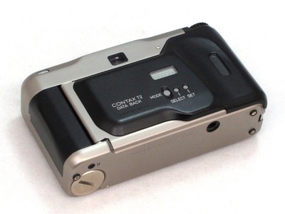 contax_t2_with_databack_02