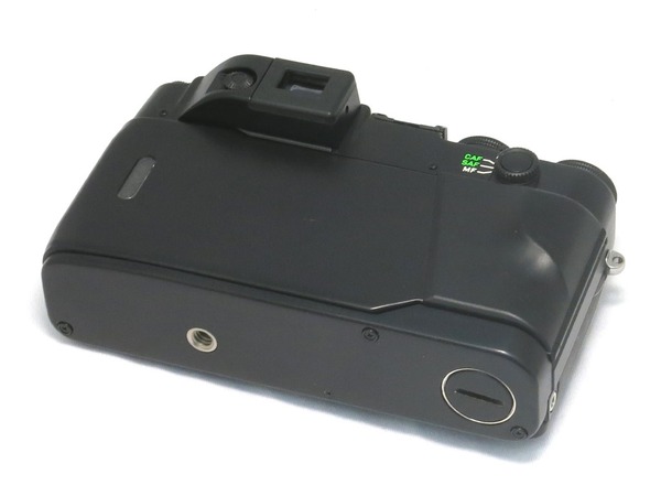 contax_g2_black_02